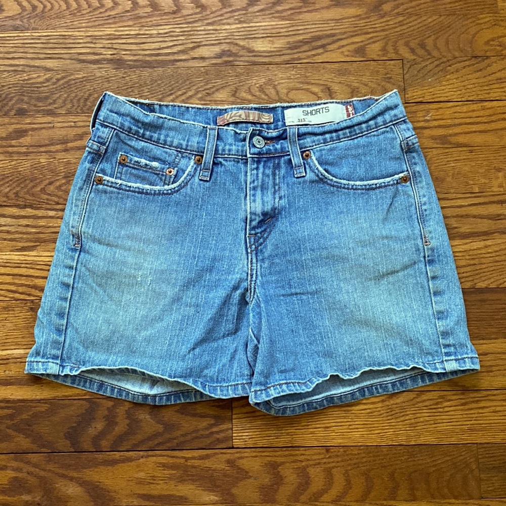 Levi’s 515 shorts